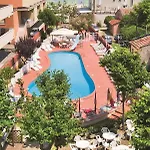 Rosalba Valentini Family Village 4*